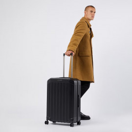 Валіза Piquadro PQ LIGHT/Matt Black M Середня BV4427PQL_NO