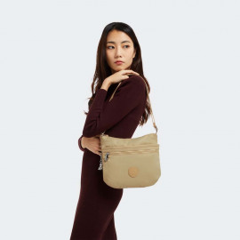 Жіноча сумка Kipling ARTO Cool Beige Be (9EC) KI2520_9EC