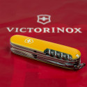 Складаний ніж Victorinox HUNTSMAN UKRAINE Марка з трактором 1.3713.3.T3110p