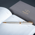 Набір Parker SONNET Stainless Steel GT BP (кулькова ручка + блокнот Parker)