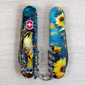 Складаний ніж Victorinox CAMPER UKRAINE Величний Сокіл 1.3613.3.T3180pw