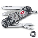 Складной нож Victorinox CLASSIC SD ARMY Пиксель синий с крас. Лого 0.6223.3.W3943pw
