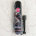 Складаний ніж Victorinox HUNTSMAN ZODIAC Шаховий кінь 1.3713.3.Z5310pk
