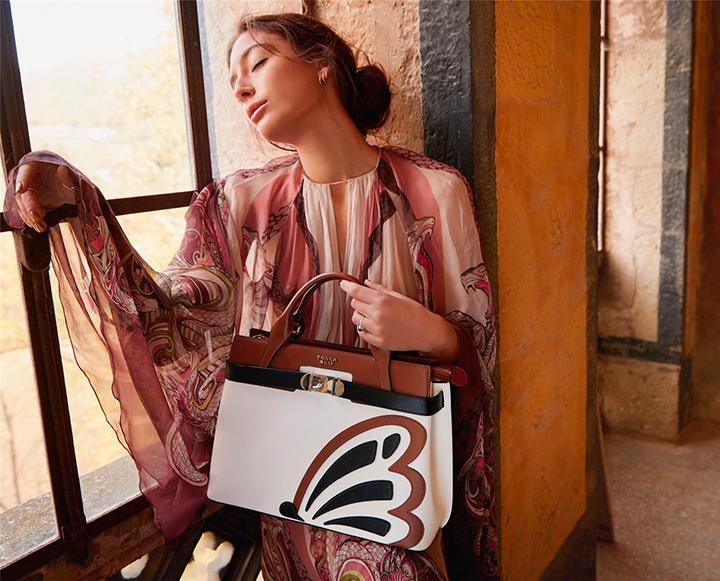 Аксессуары марки TOSCA BLU