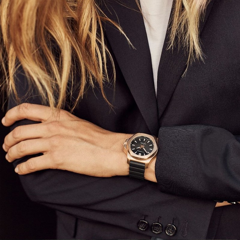 Брендовые часы в магазине Attribute