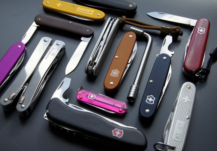 Складные ножи SAK от Victorinox