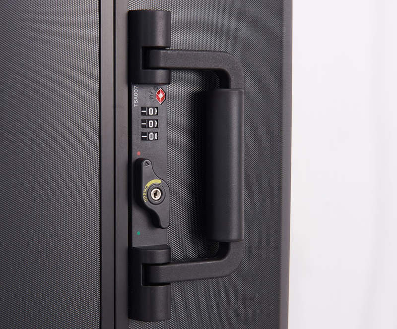 японские чемоданы Lojel RANDO