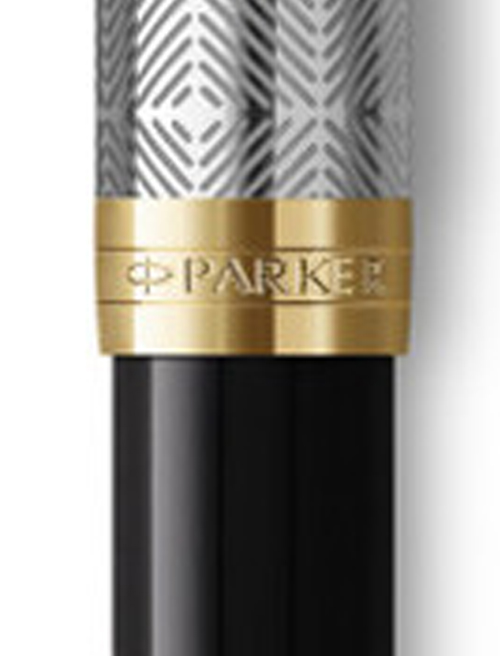 Ручка перьевая Parker SONNET Metal & Black Lacquer GT FP F 68 111